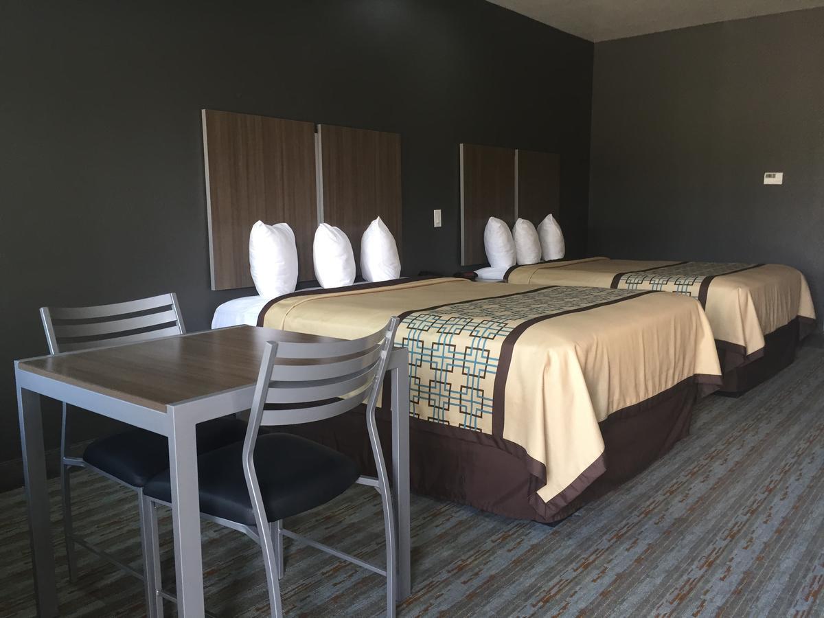 Scottish Inn & Suites - คอนโร ภายนอก รูปภาพ